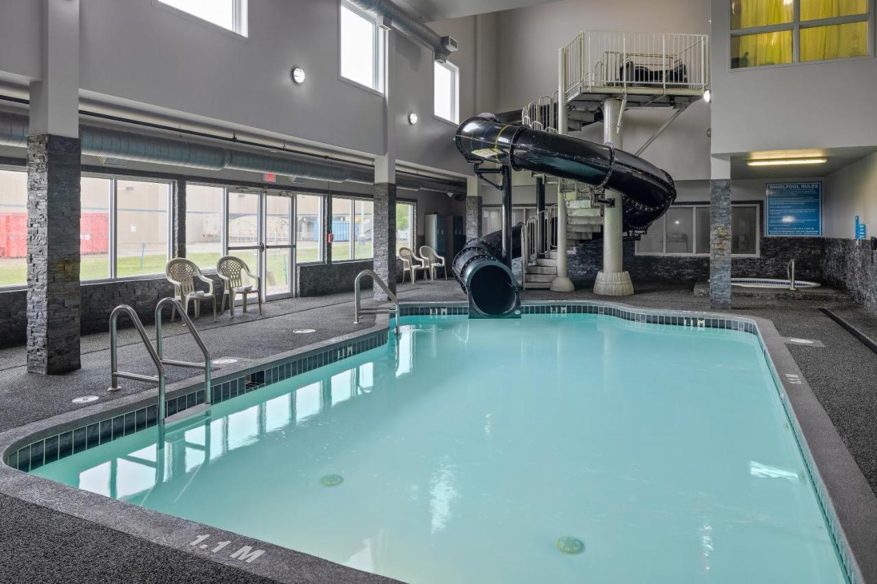 Home Inn & Suites Regina Airport מראה חיצוני תמונה